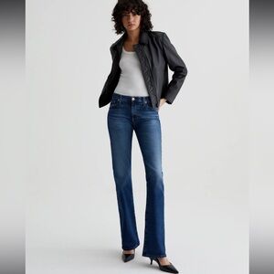 Adriano Goldschmied Angel bootcut jeans 27 r AG 30 inseam like new condition.